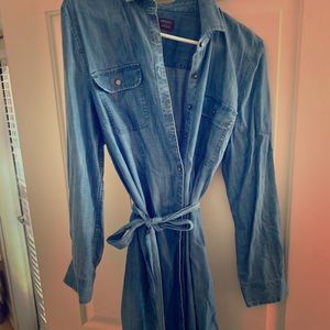 UntuckIt Denim Dress (size 12)